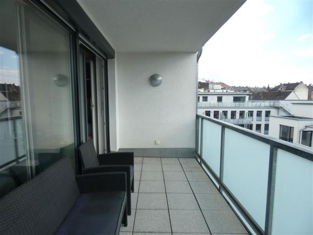 Loggia Kind 2
