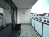 Loggia Kind 2