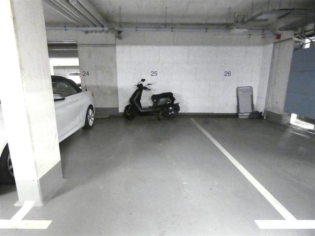 Tiefgaragenstellplatz