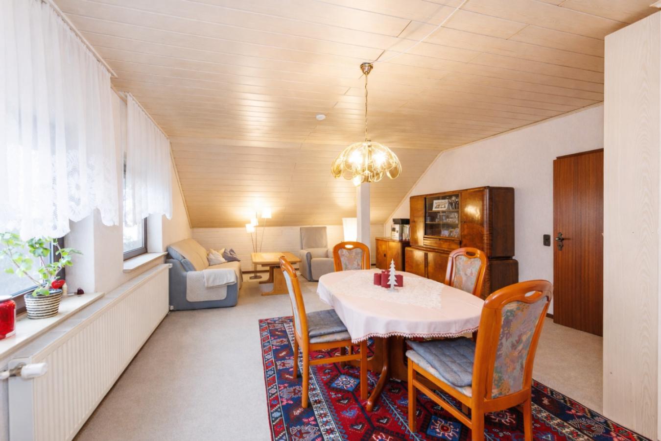 Wohnzimmer DG...