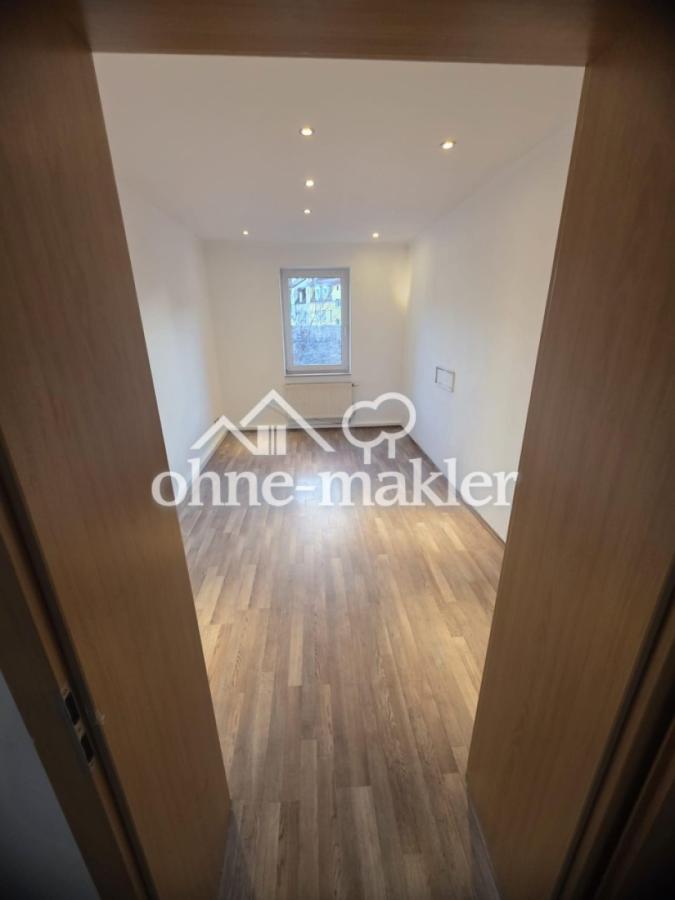 Blick ins Wohnzimmer