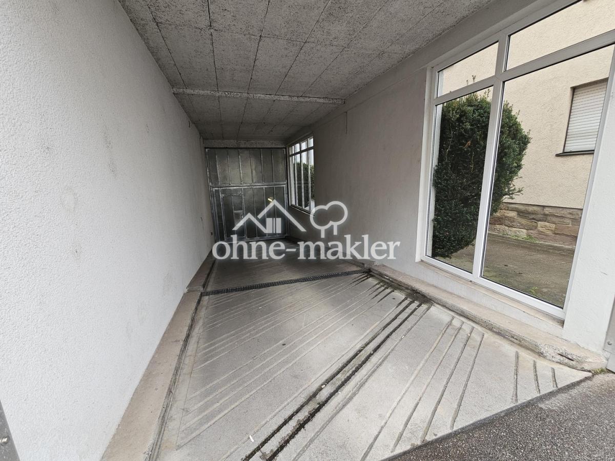 Tiefgarageneinfahrt 