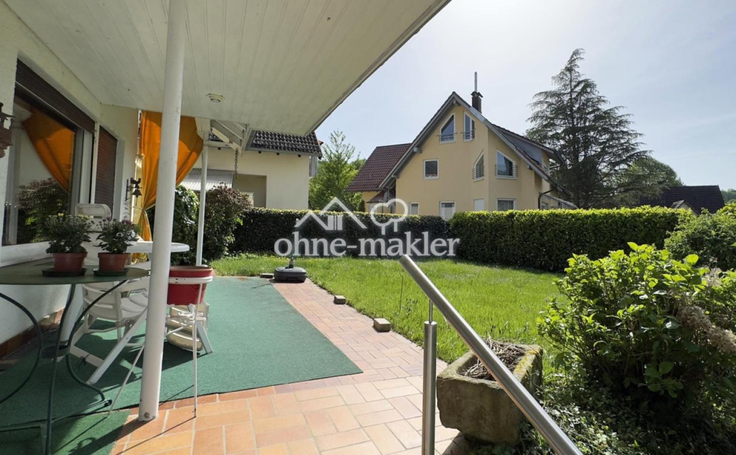 Terrasse und Garten