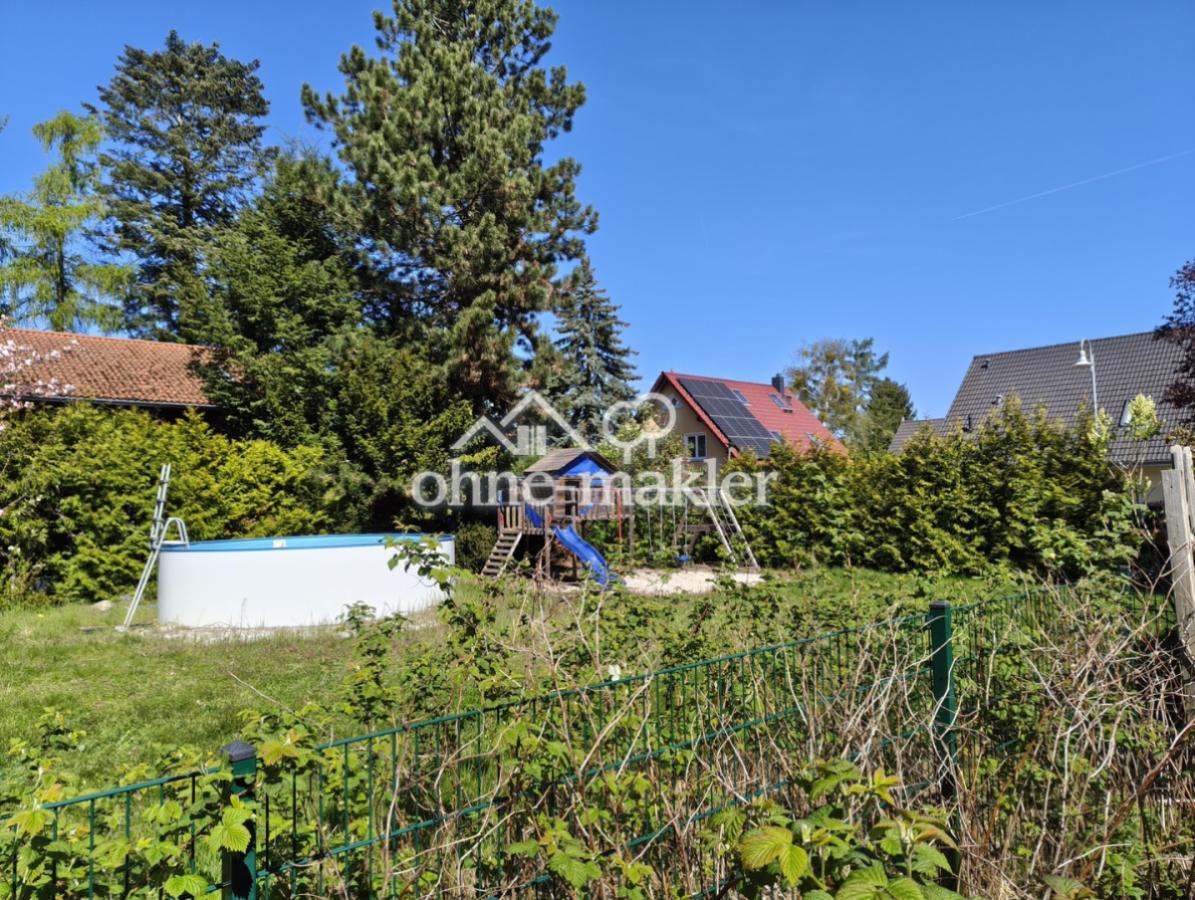 Blick vom Nachbargrundstück