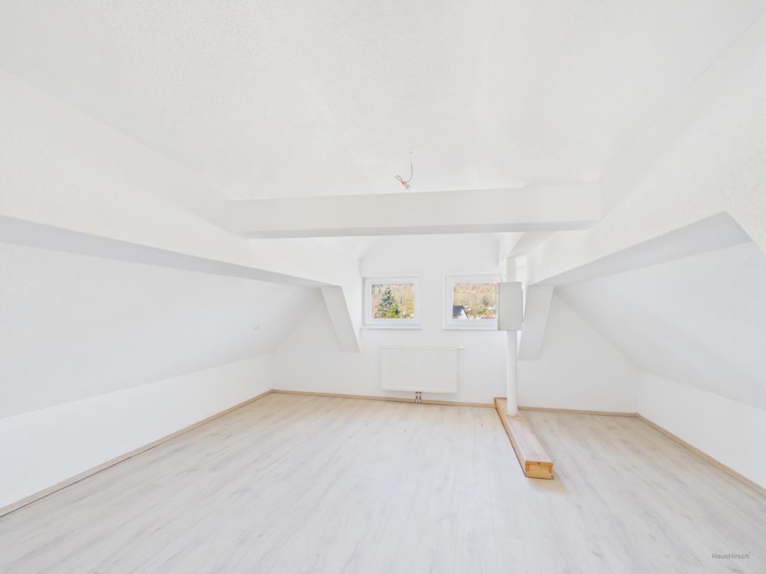 Schlafzimmer (2)
