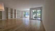 Blick ins Wohnzimmer