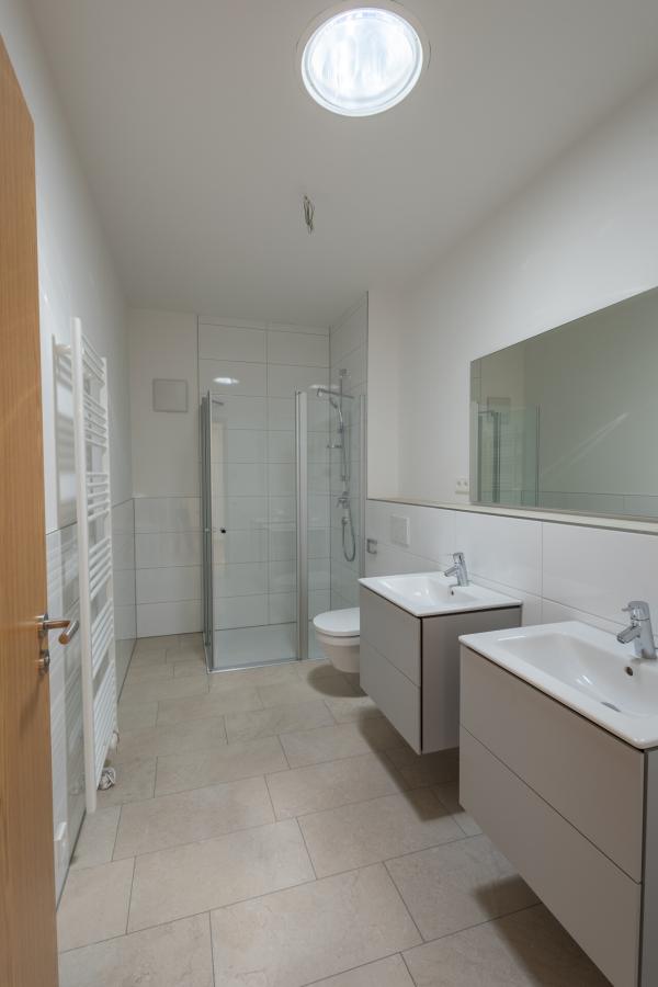 Badezimmer 2