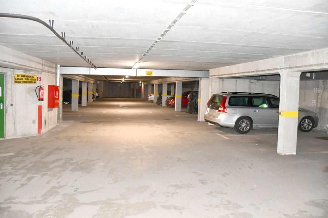 hauseigene Tiefgarage