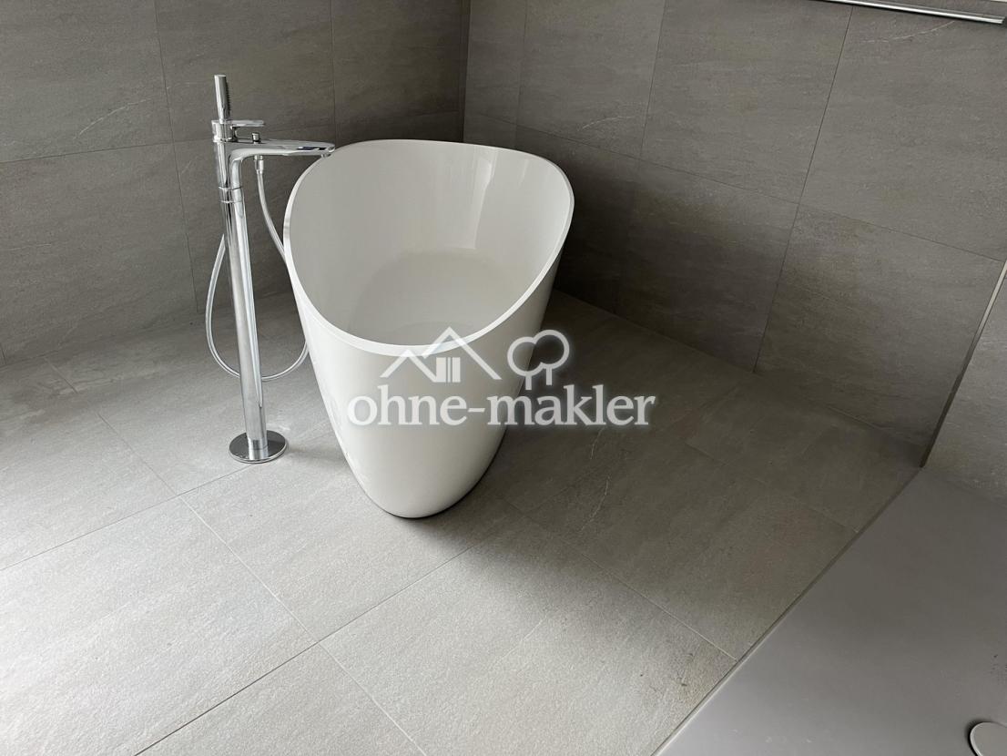 Freistehende Badewanne