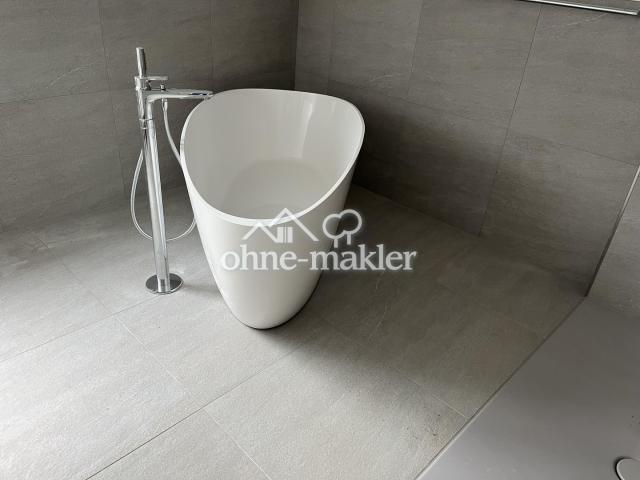 Freistehende Badewanne