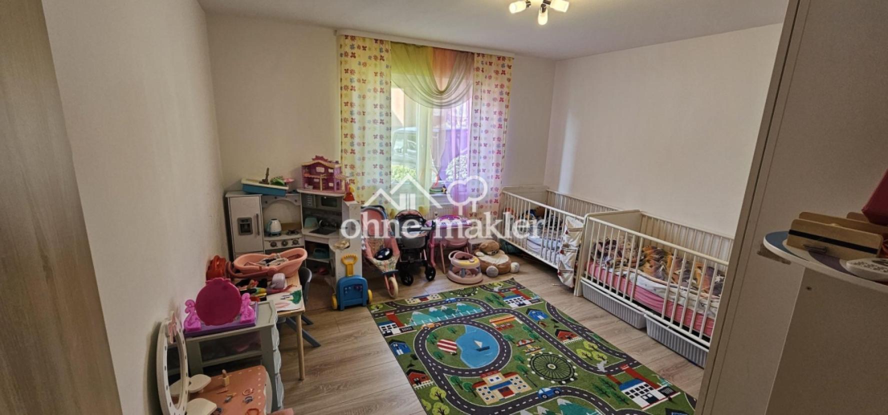 3 Kinderzimmer