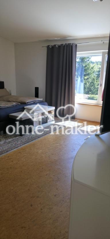 Großes Schlafzimmer