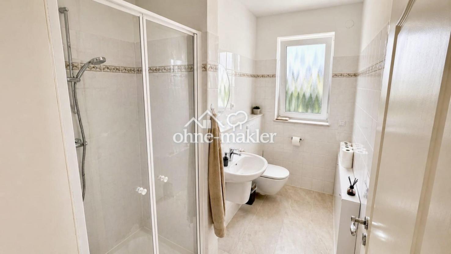 Gäste WC mit Dusche