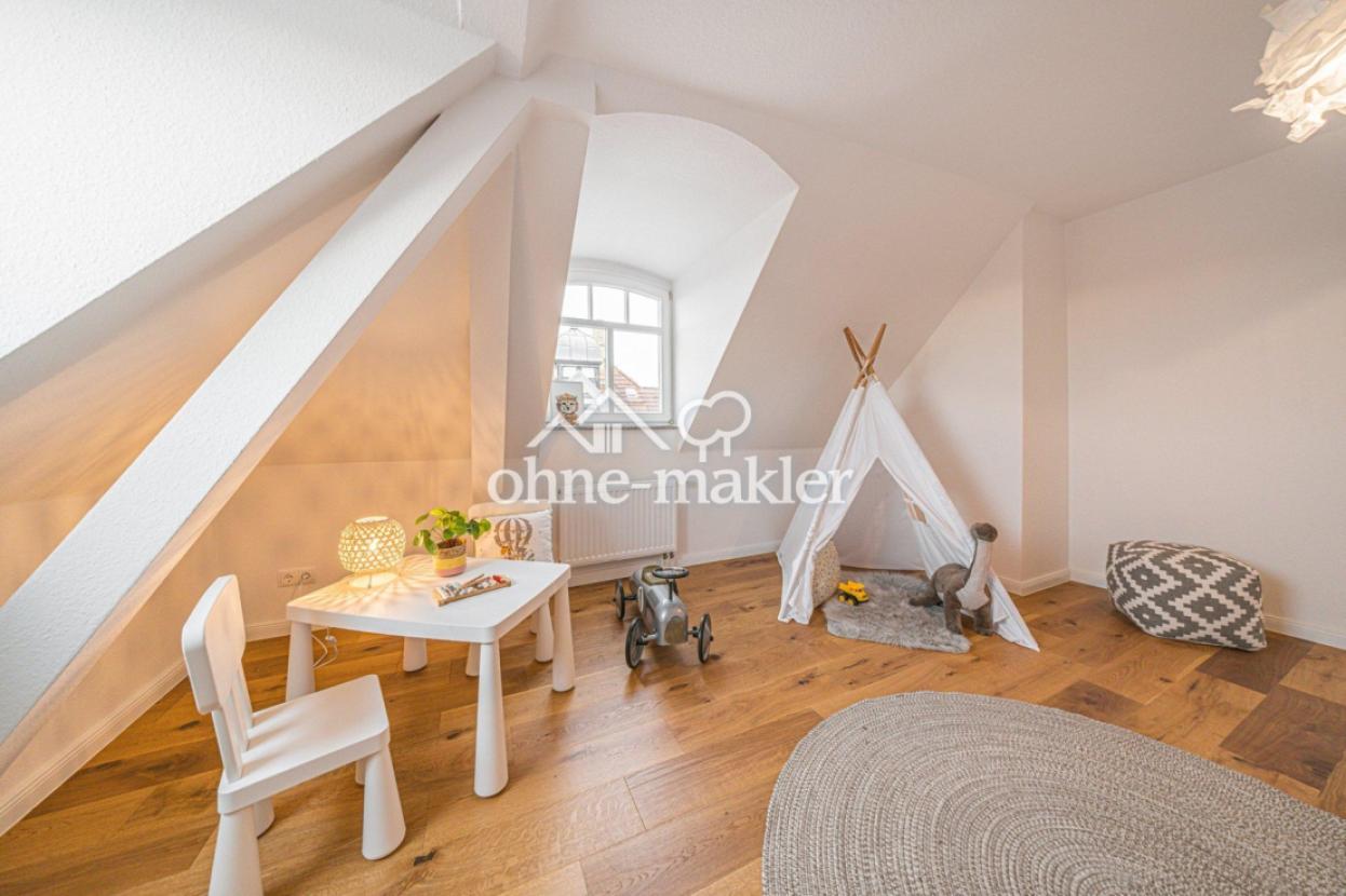 Kinderzimmer / Büro
