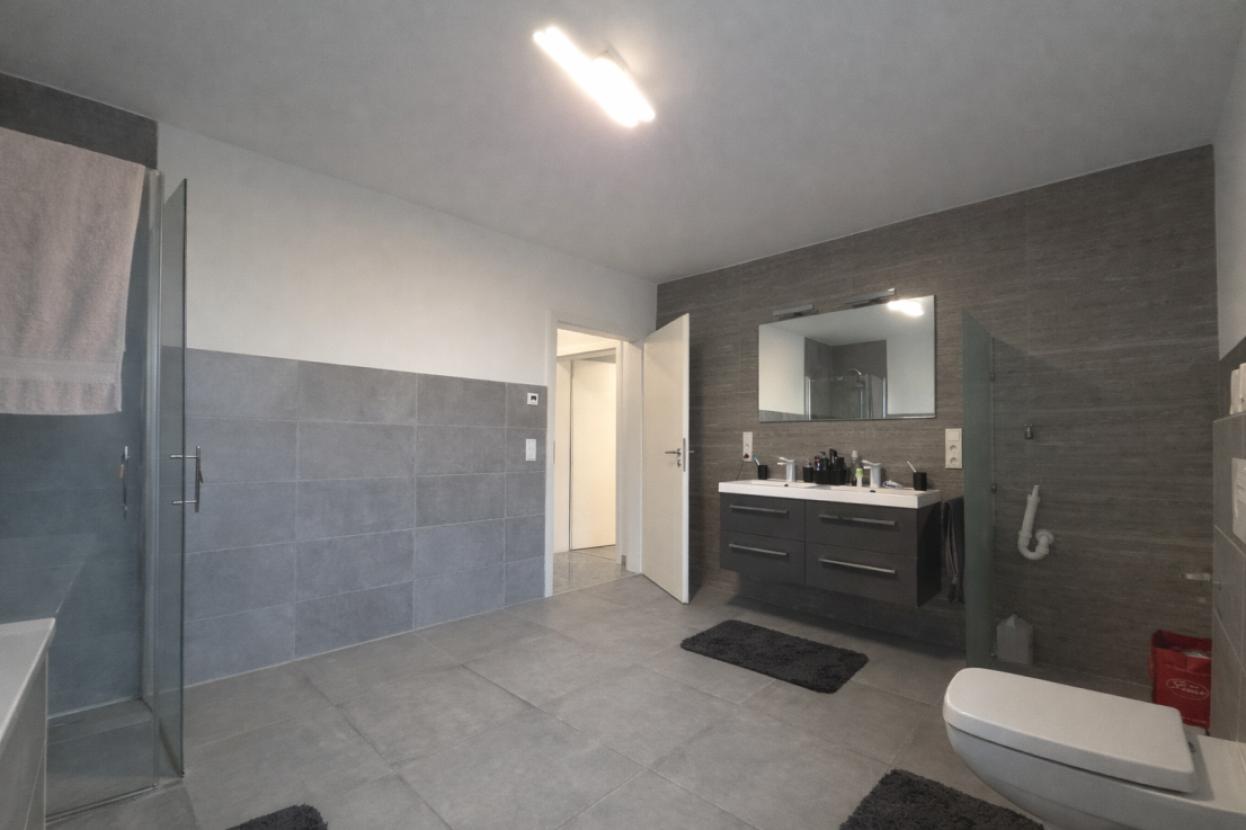 Badezimmer 2