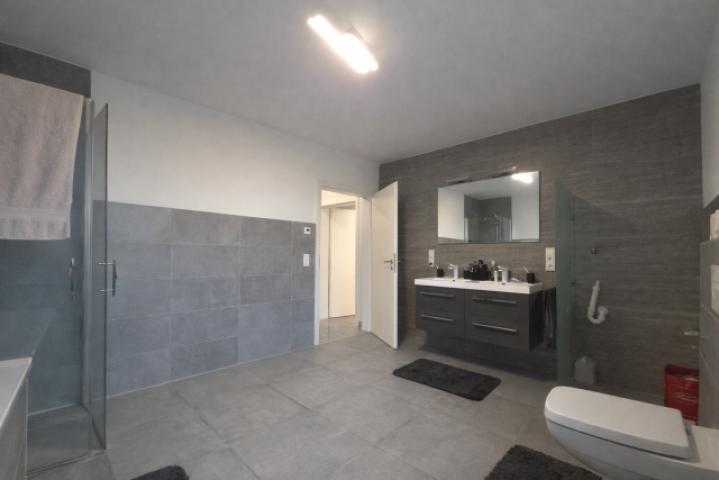 Badezimmer 2