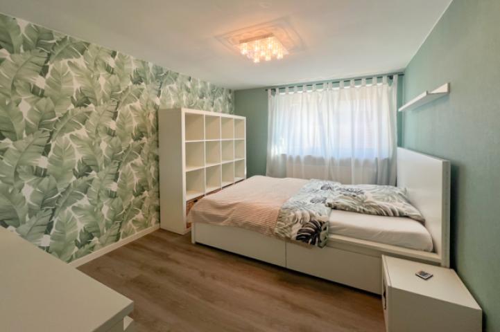 Grünes Schlafzimmer