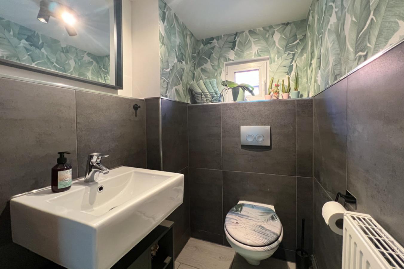 Gäste- WC im OG