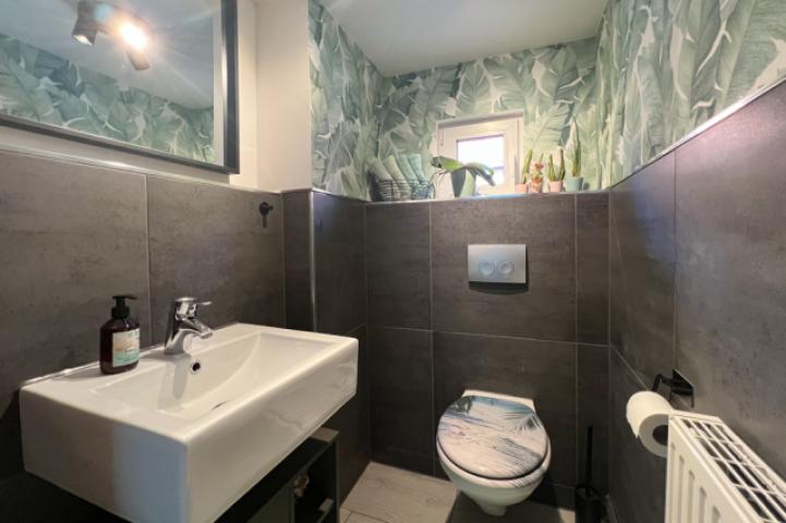 Gäste- WC im OG