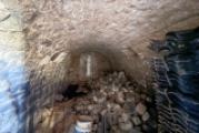 Kleiner Gewölbekeller im Hinterhaus
