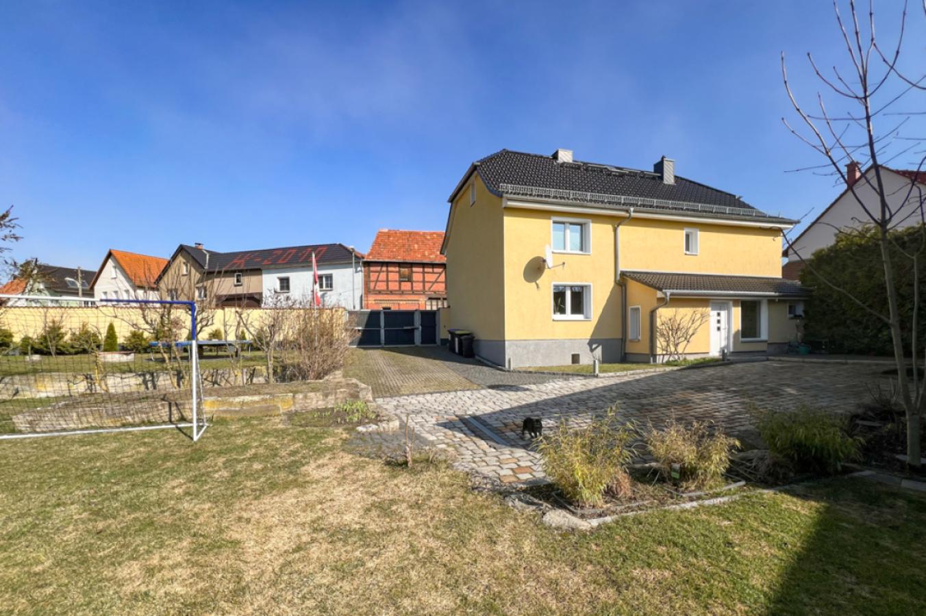 EFH mit großem Garten