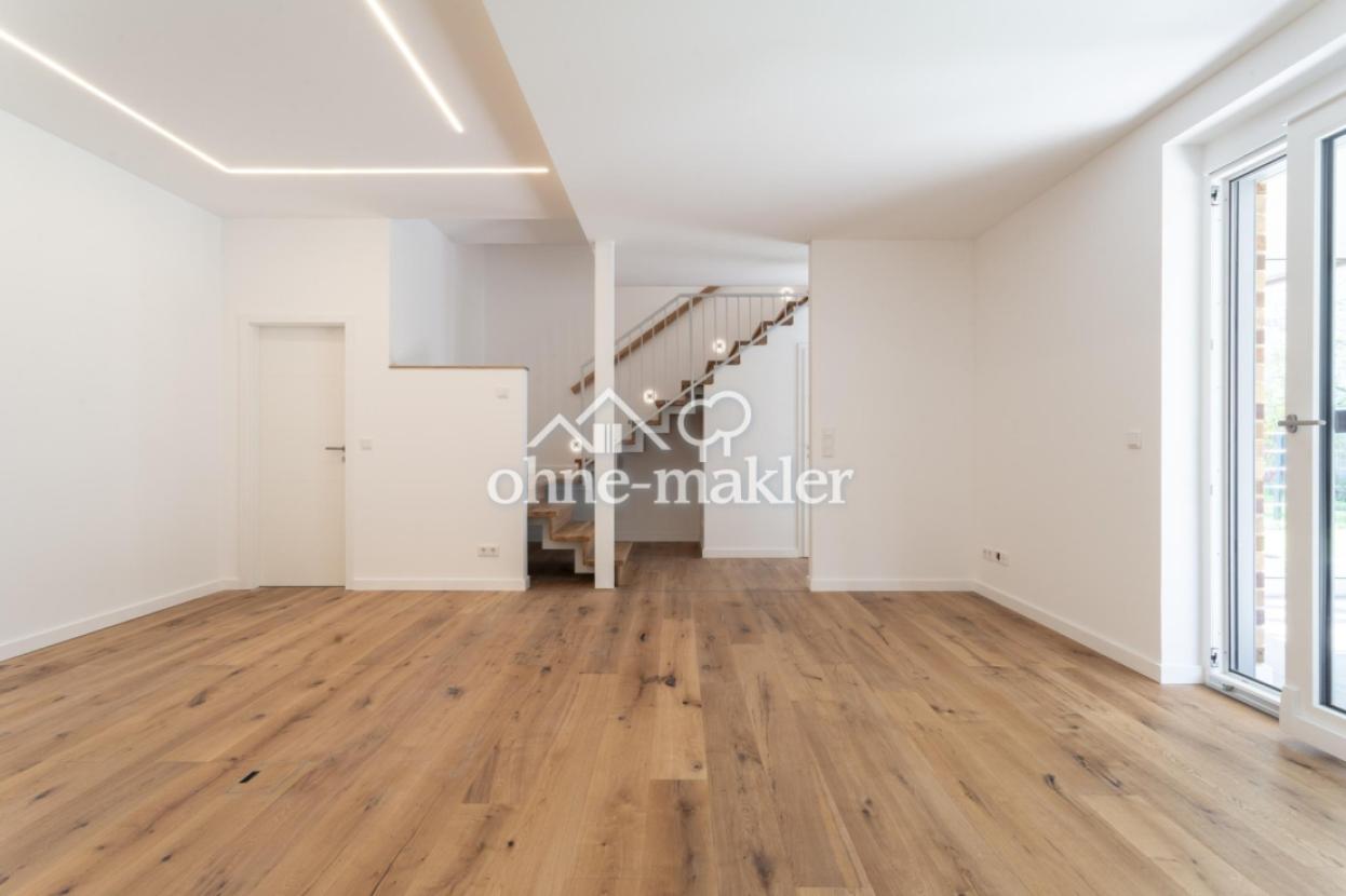 Wohnbereich und Treppe