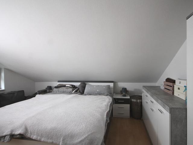 Schlafzimmer Bild 1