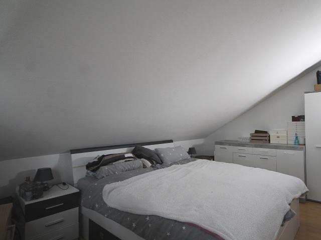 Schlafzimmer Bild 2