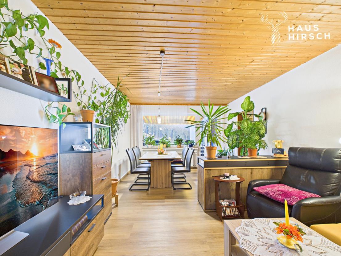 Wohnzimmer/Esszimmer