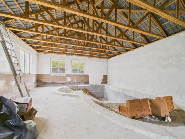 Wellnessoase Poolansicht