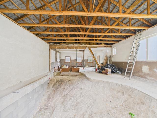 CAM03694G0-PR0041-STILL032