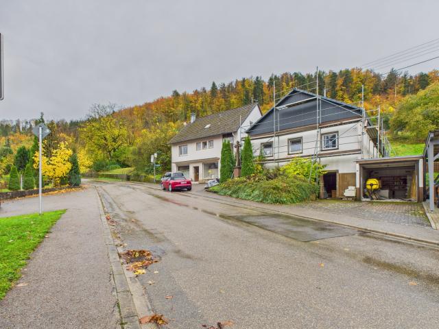 CAM03694G0-PR0041-STILL046