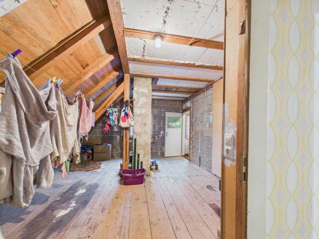 CAM03694G0-PR0041-STILL016