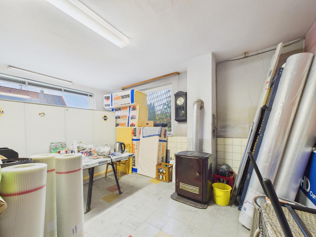 CAM03694G0-PR0041-STILL007