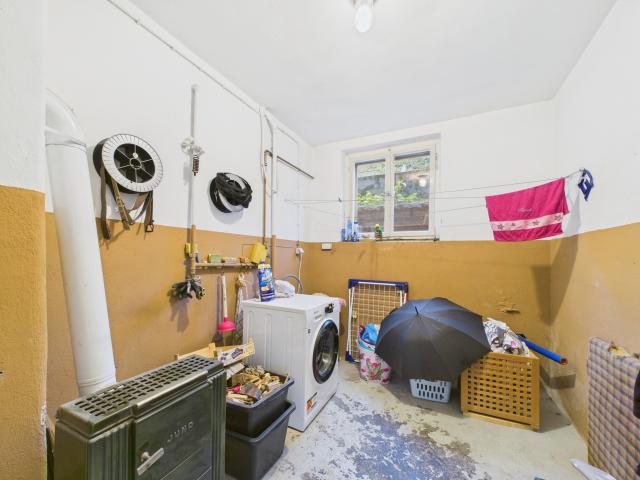 CAM03694G0-PR0041-STILL005