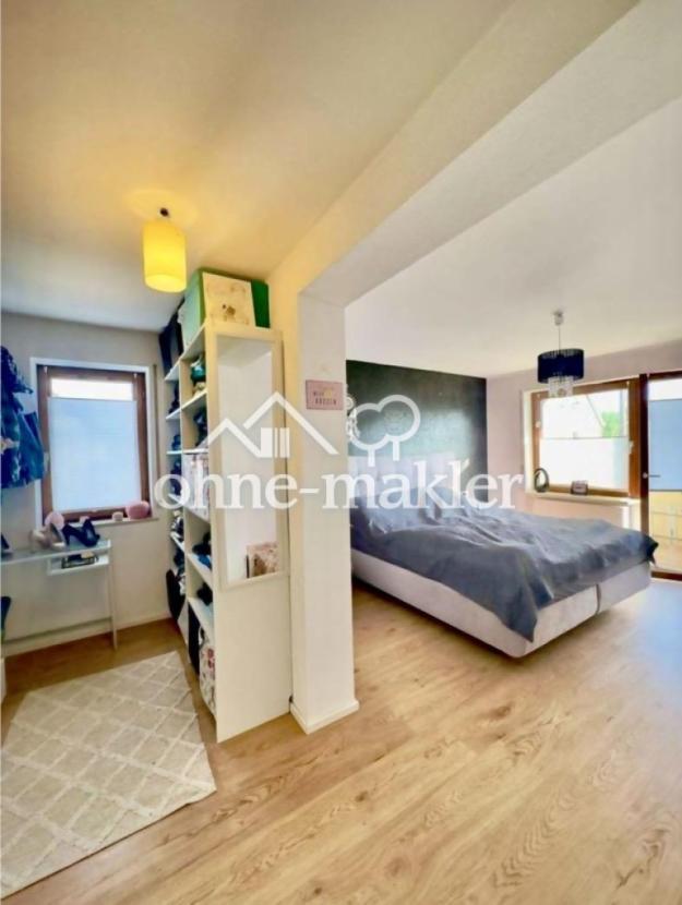 Ankleide / Schlafzimmer 2