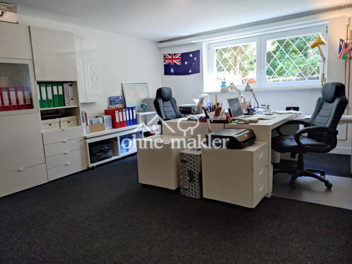 Arbeitszimmer im KG