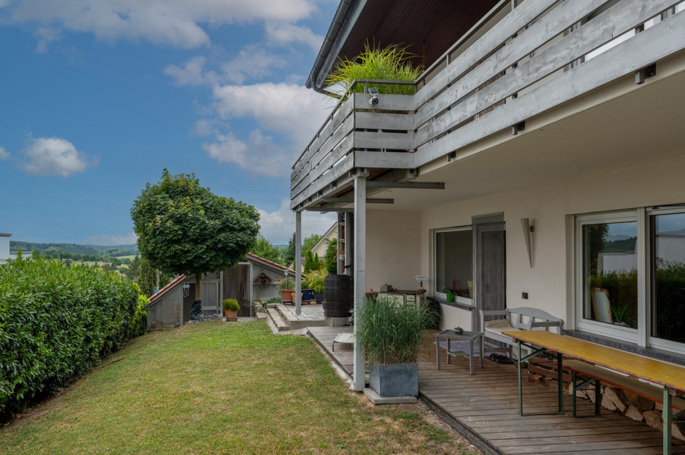 Terrasse und Balkon