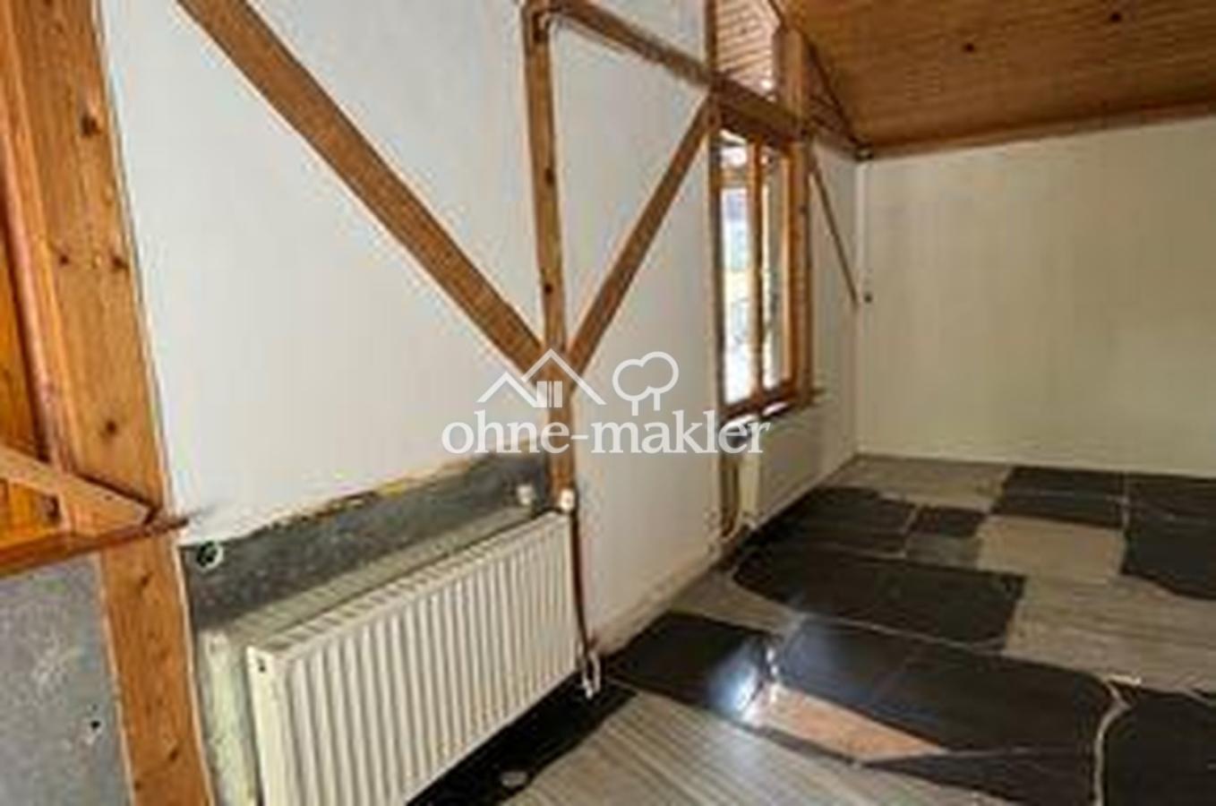 seitliches Zimmer 