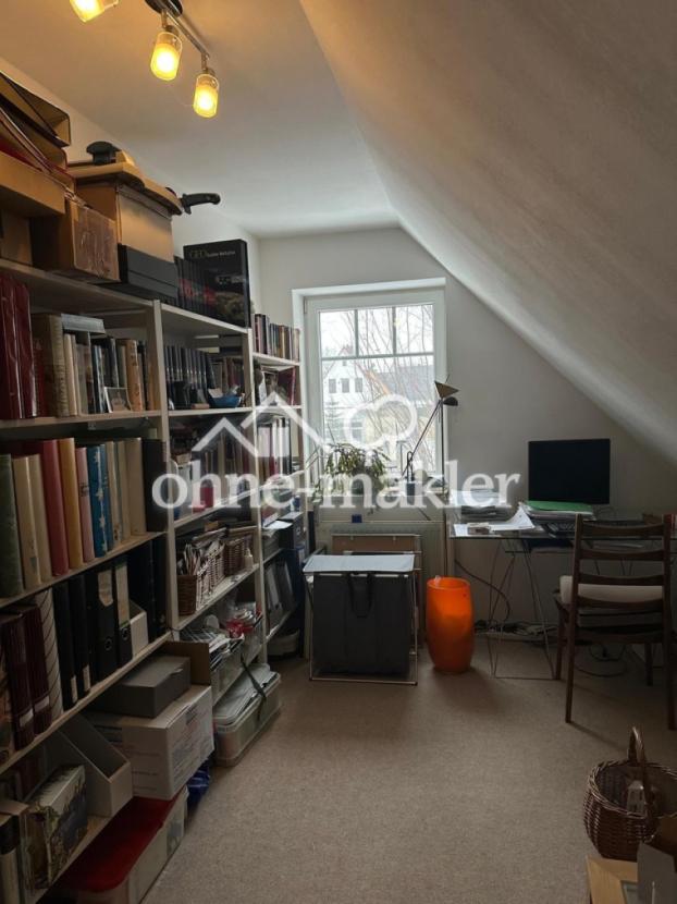 Arbeitszimmer