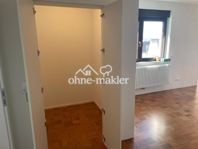 begehbarer Kleiderschrank 