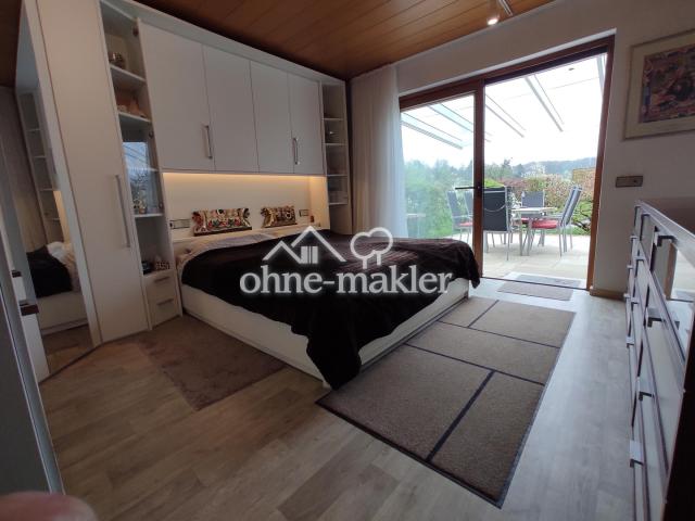 Schlafzimmer EG
