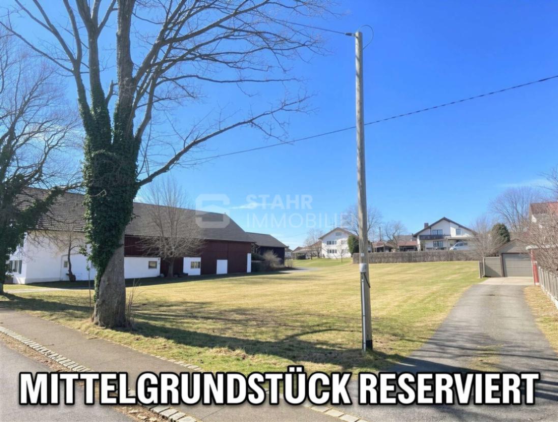 Mittelgrundstück RESERVIERT!! 