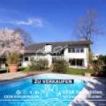 Außen mit Pool