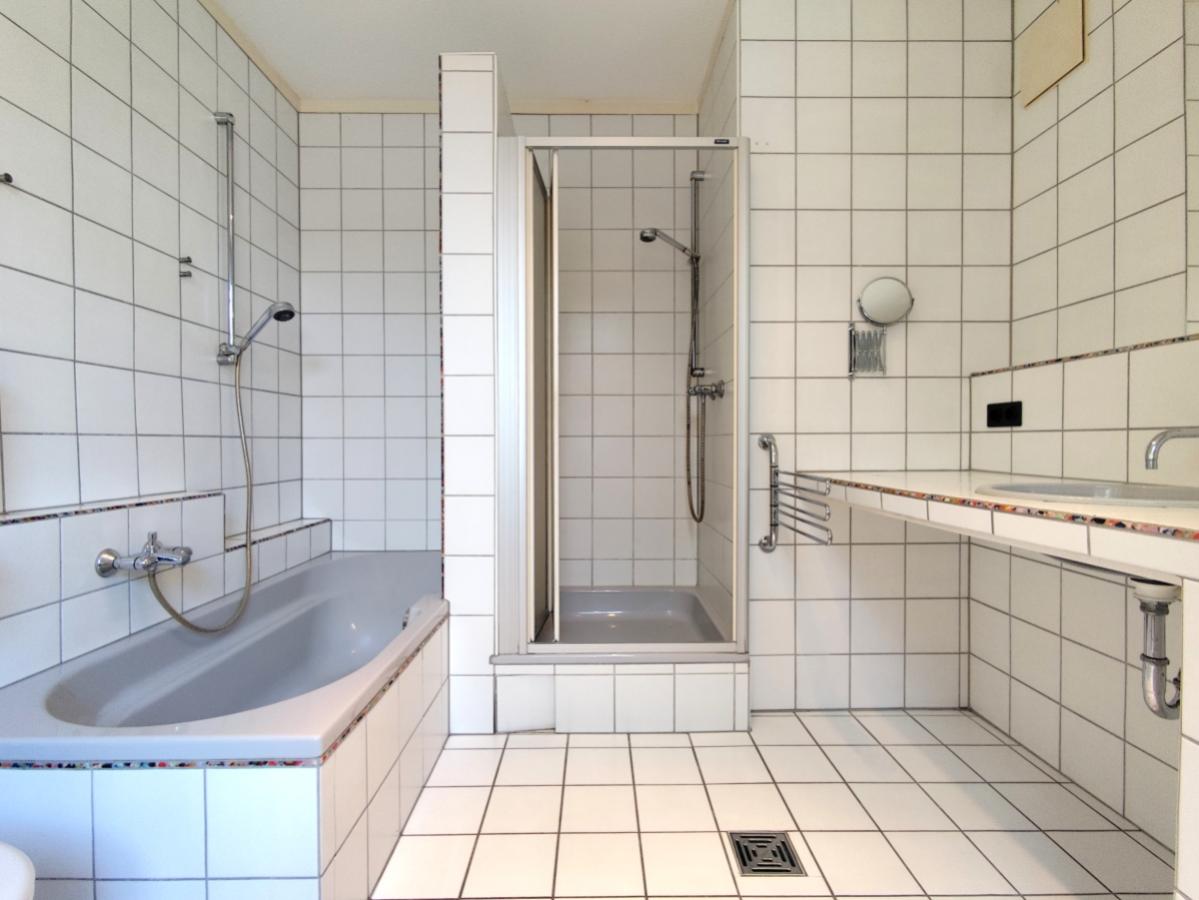 OG Badezimmer Ansicht 3