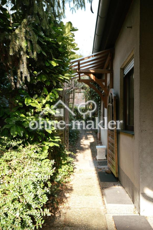 Zuwegung zum Garten