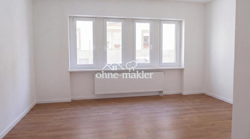 Wohn & Schlafzimmer