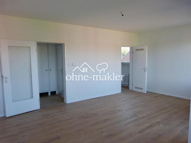 Wohn-Schlafzimmer 