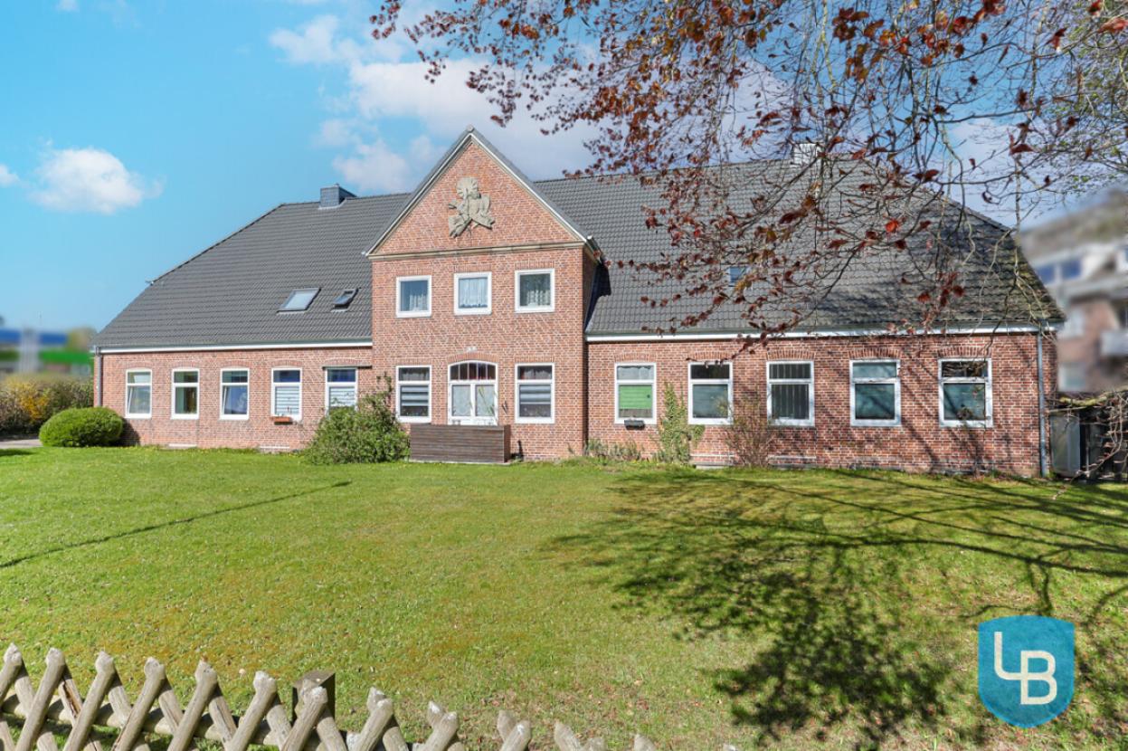 Gepflegtes Mehrfamilienhaus...