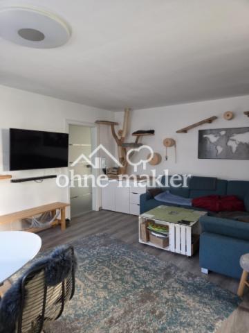 Blick ins Wohnzimmer